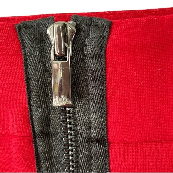 Cache Red Pencil Skirt Women’s Size 4 Career or Party - Picture 4 of 8